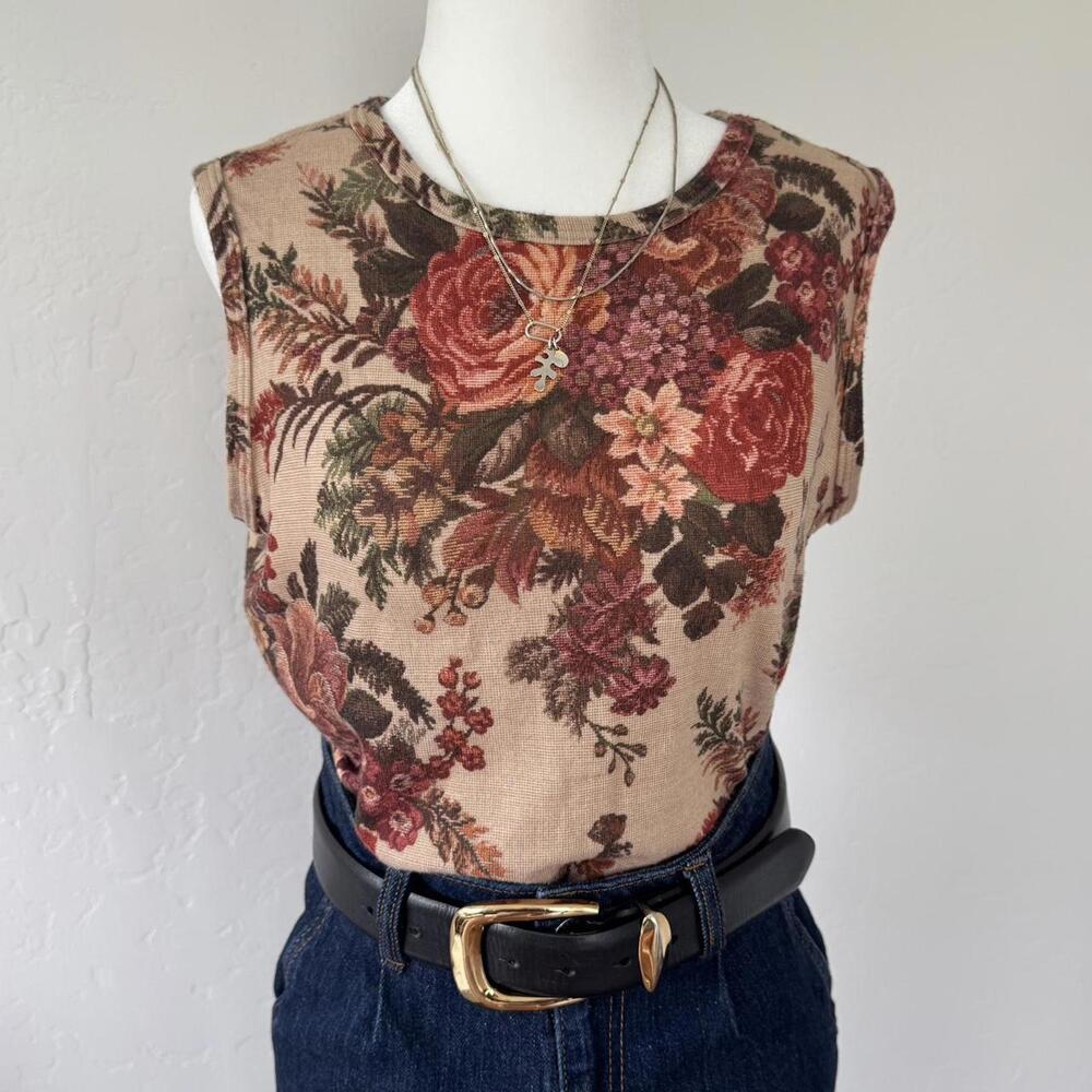 Vintage neutral floral tapestry print tank top